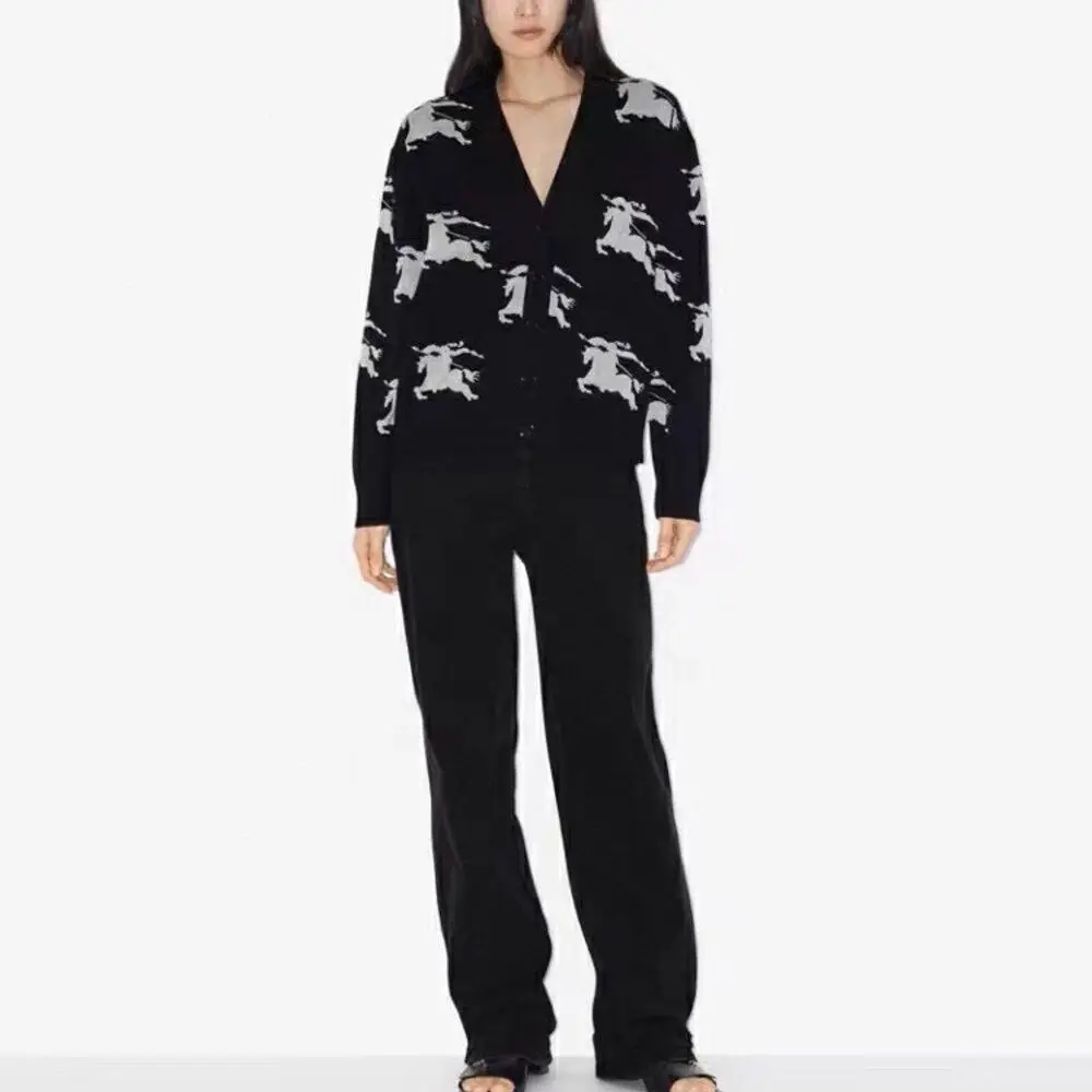 

Fashion trend knight knitted cardigan