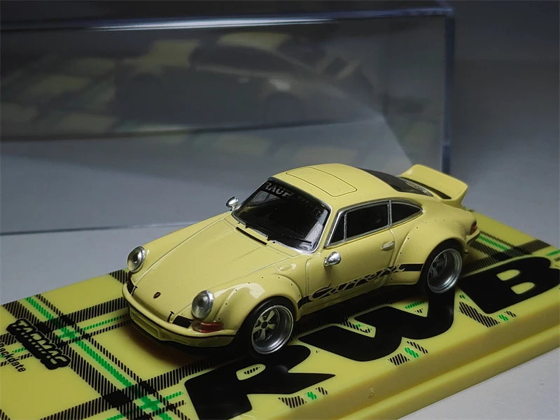 Tarmac Works 1/64 RWB Backdate желтая модель литая коллекция автомобилей ограниченный выпуск