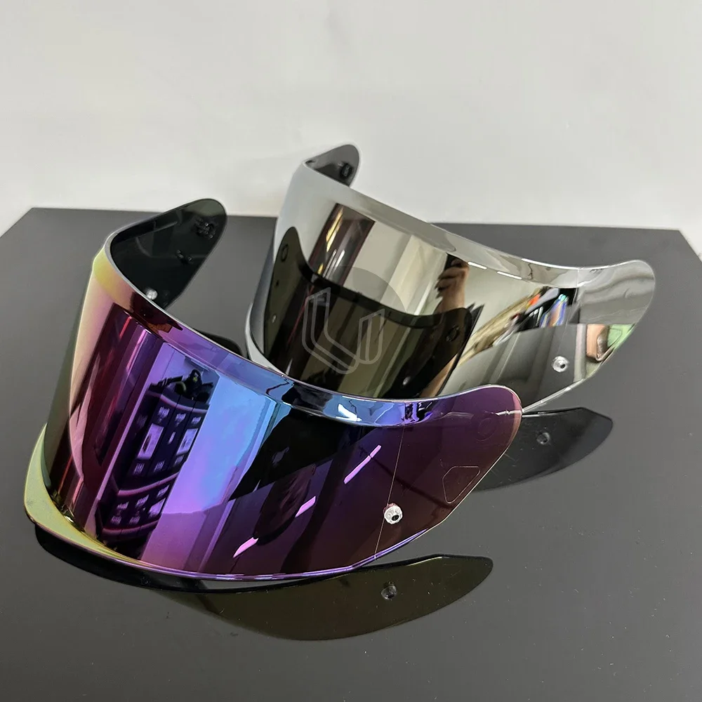 Мотоциклетный шлем с защитой от УФ-излучения