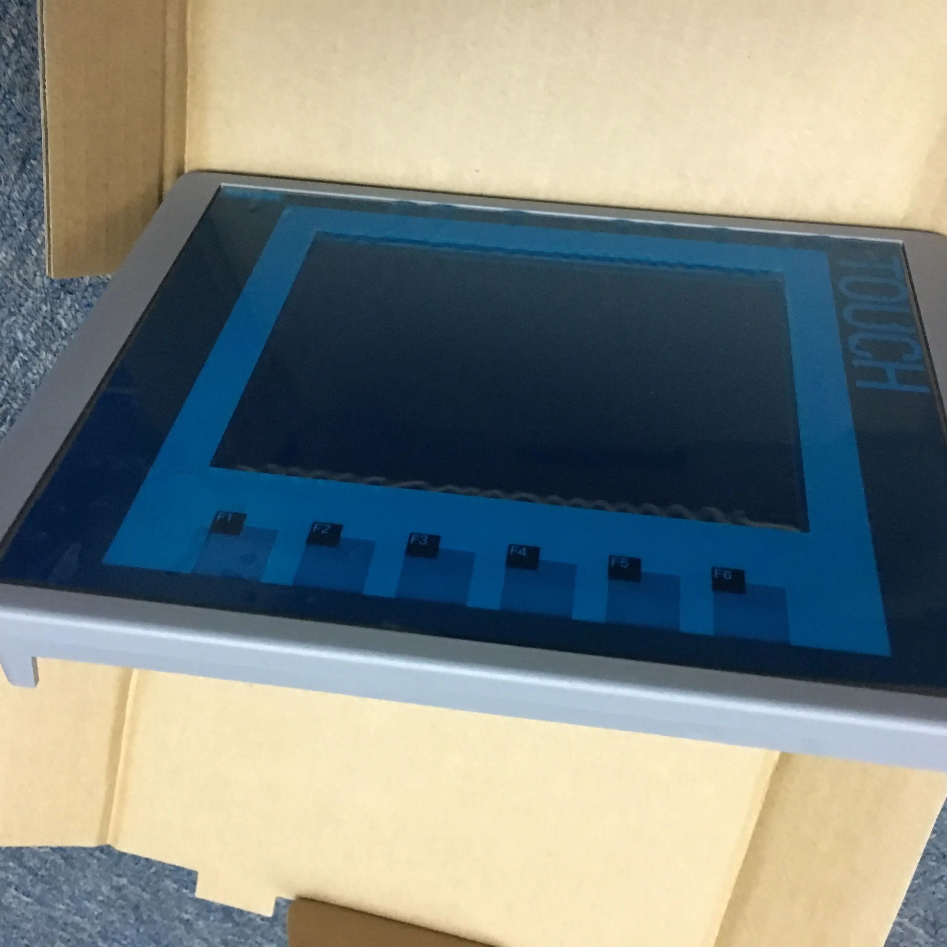 

6AV6647-0AC11-3AX0 PLC control touch screen 6AV6 647-0AC11-3AX0 touch panel 647-0AC11