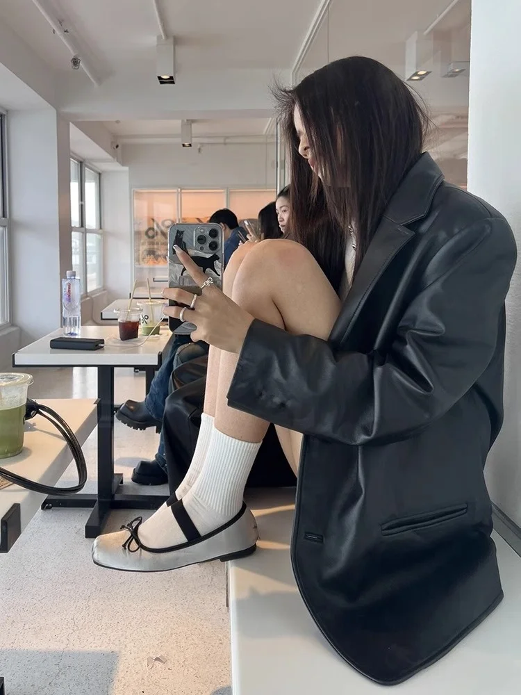 Lily Most2024 Весна и осень Новый черный костюм в стиле ретро High Sense кожаное пальто