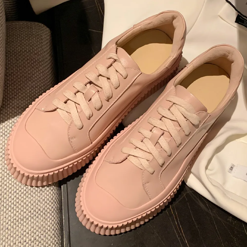 

Women's genuine leather thick sole platform flats sneakers soft comfortable round toe lace-up punk female casual footwear shoes
