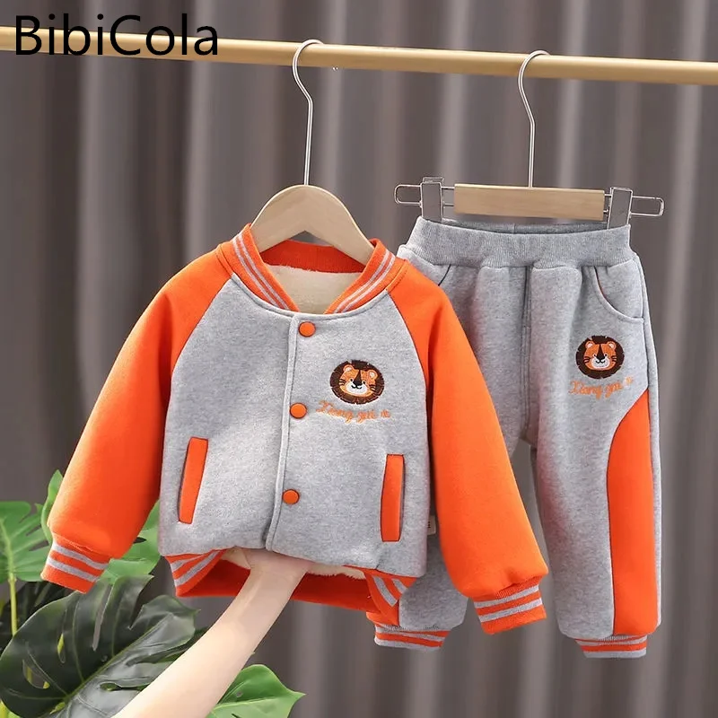 

Модная детская одежда для мальчиков; Теплый свитер; Одежда для малышей; Флисовый пуловер; Толстовка; Штаны; 2 предмета; Сезон осень-зима; Детский костюм с героями мультфильмов