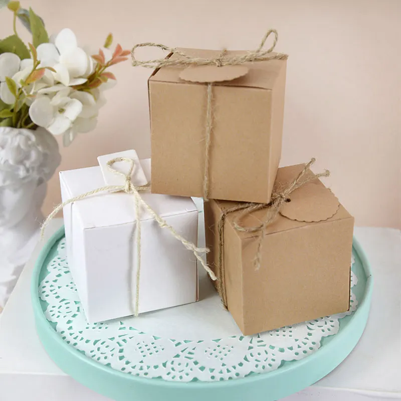 

10pcs Simple Square Candy Box White Cube Unpatterned Gift Box Wedding Favor Box Baby Shower Birthday Party Decoration Supplies