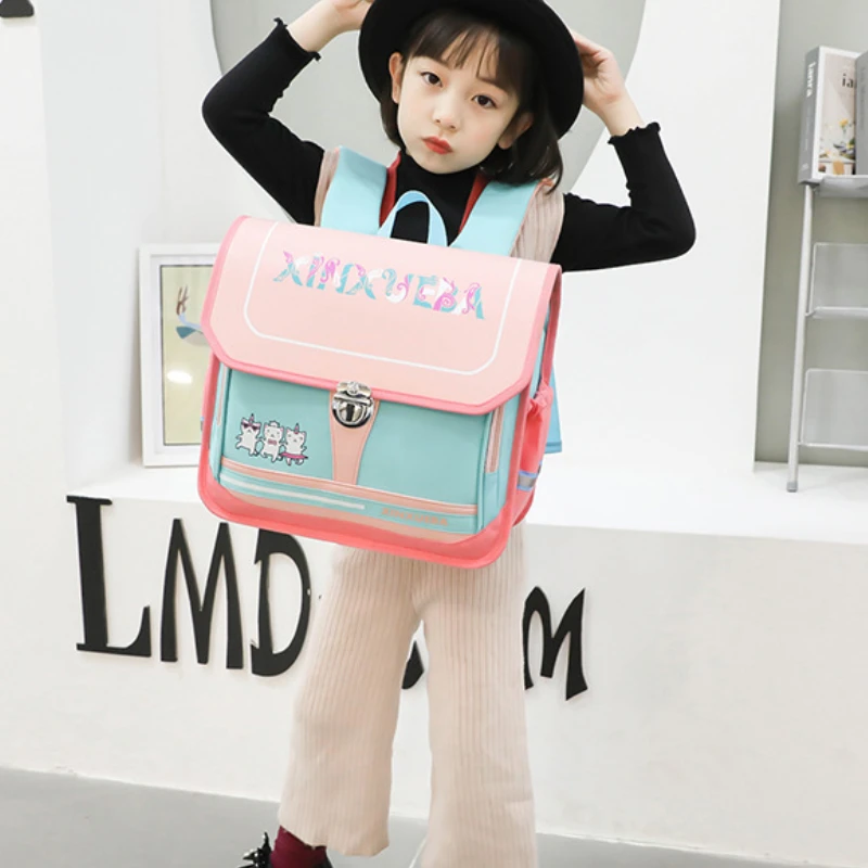 Horizontal British Style Children Fashion Backpacks New Girls Boys Student Primary School Bags Kids Grades 1-3 Large Mochila Hot