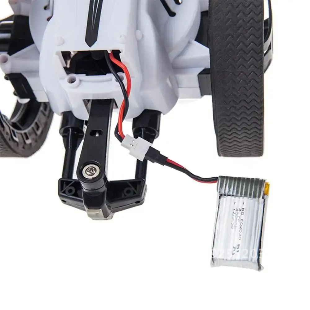 Фото RH803 RC Прыгающие прыжки со светодиодной подсветкой Высокоскоростной автомобиль Дрифт Подарки Дети для электрического трюкового автомобиля Гибкие внедорожные игрушки №3
