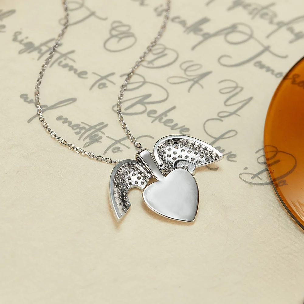 Ожерелье-медальон с текстом и фотографией в форме сердца кубическим цирконием