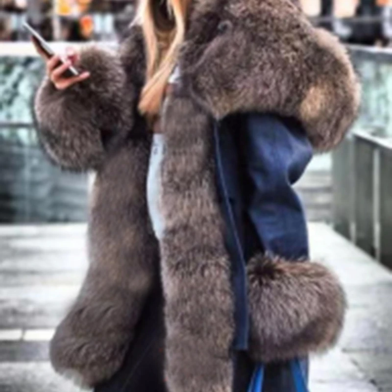 Рисунок 2 - Коричневое зимнее пальто