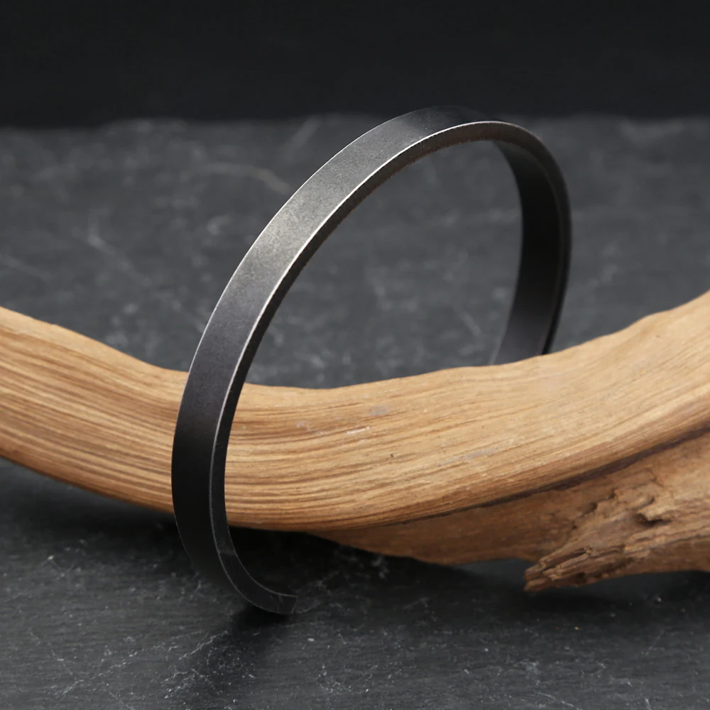 Винтажный Черный Простой браслет для мужчин и женщин 316L из нержавеющей стали