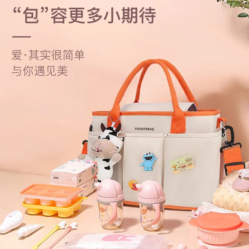 2022 New Fashion Mummy Bag Multifunctional Large Capacity Portable Mother And Baby Bag Baby Stroller Maternity Packages