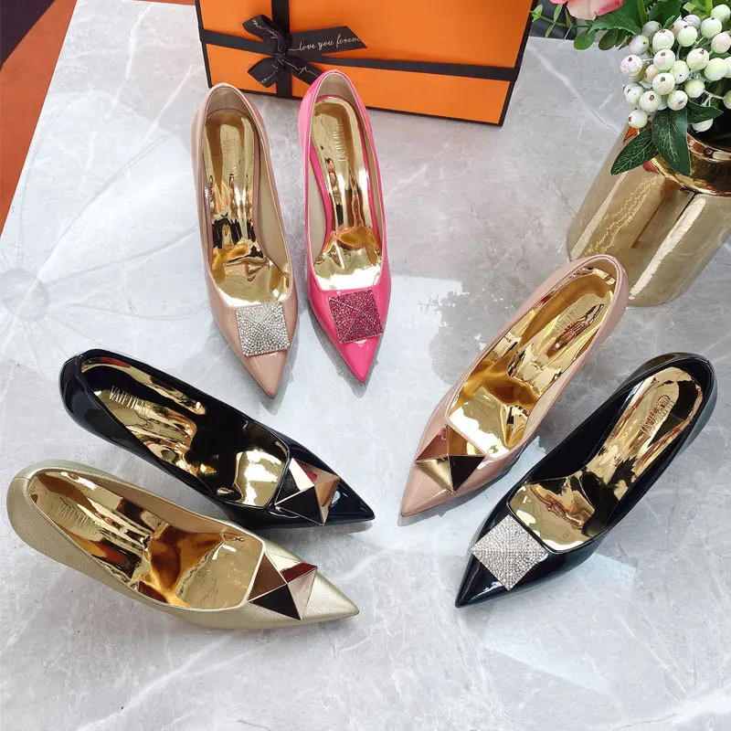 Heels For Women 2023 New Brand Designer Pumps Rhinestone Buckle High Heels Pointed Toe Rivets Shoes Stiletto Ladies Party Shoes