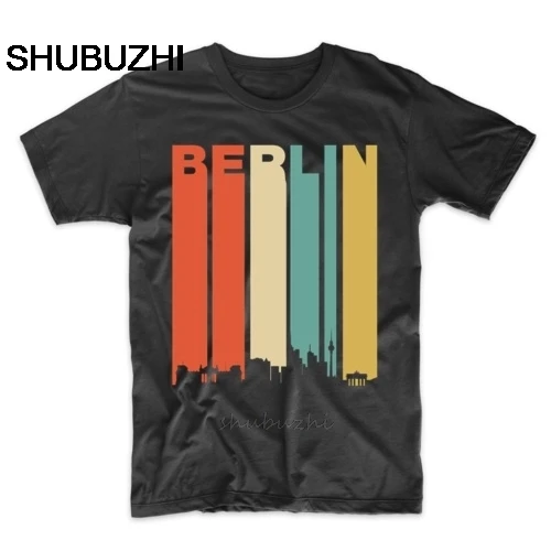 Модная мужская футболка в стиле ретро 1970-х годов берлин германия городской
