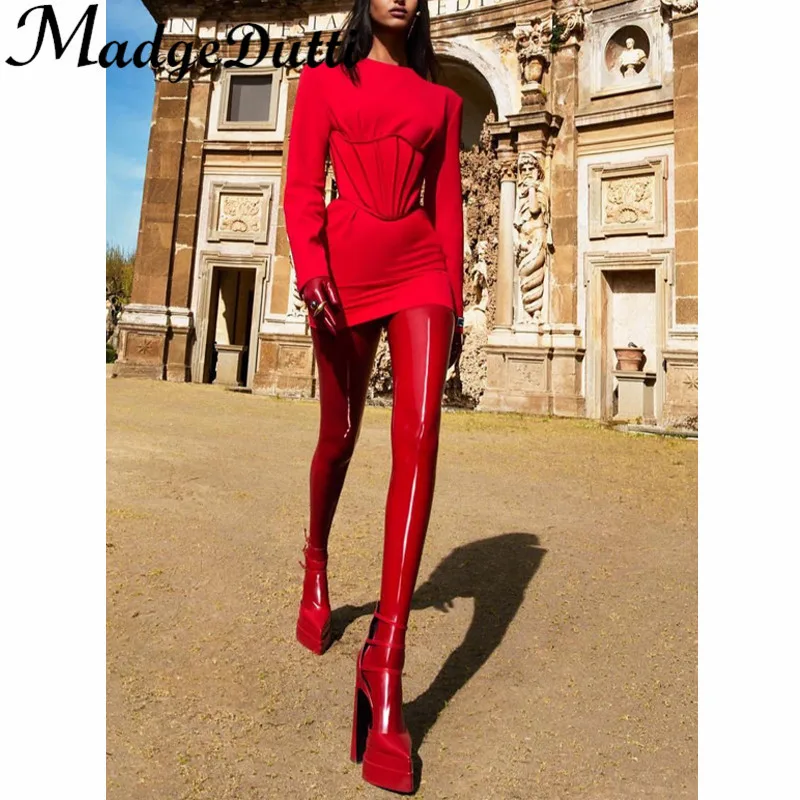 

11.5 MadgeDutti Runway Fashion Temperament Cummerbund Fishbone Collect Waist 2 Piece Set Dress Women