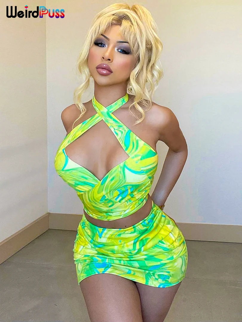 

Комплект из 2 предметов Женский, пикантный топ с принтом пупка и лямка через шею с перекрестными лямками + мини-юбка, облегающий наряд для отп...