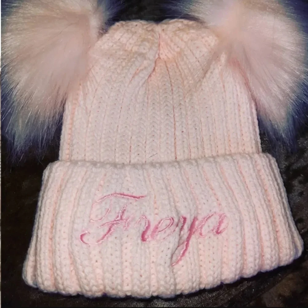 

Kids Double Pom Pom Beanies Hat Embroidered Name Kids Christmas Baby Shower Gift Winter Hat Personalized Baby Hat Party Favors