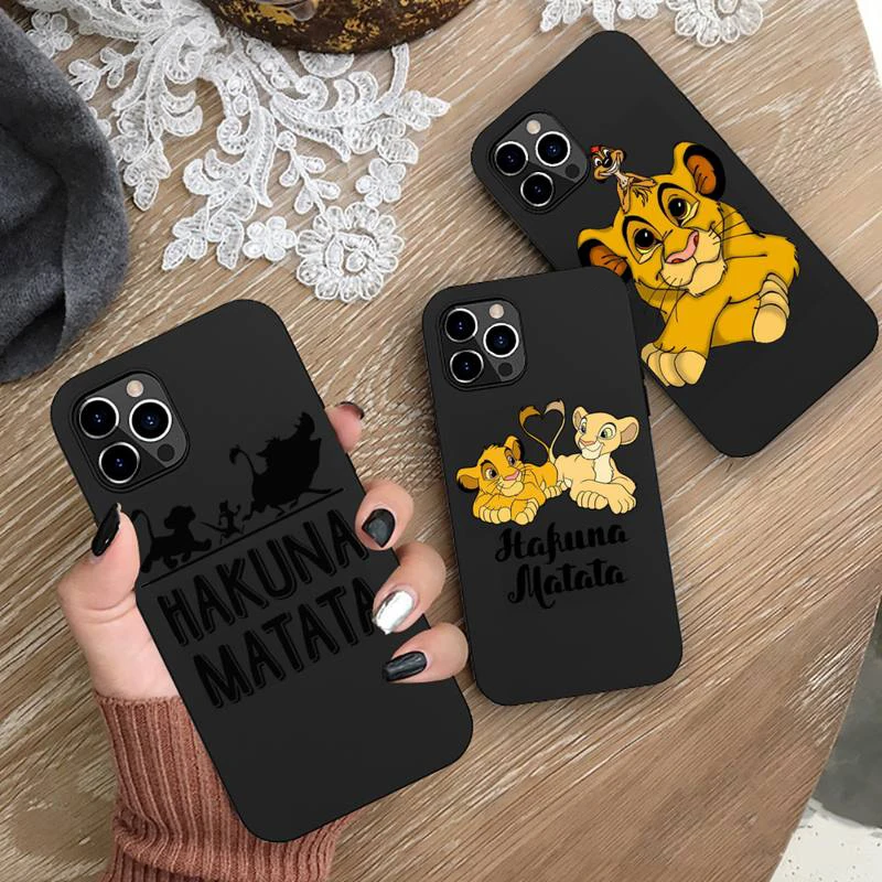 Чехол для телефона Hakuna Matata с симбой и тимоном Король Лев iphone 13 12 11 Pro Mini XS MAX 8 7 Plus X