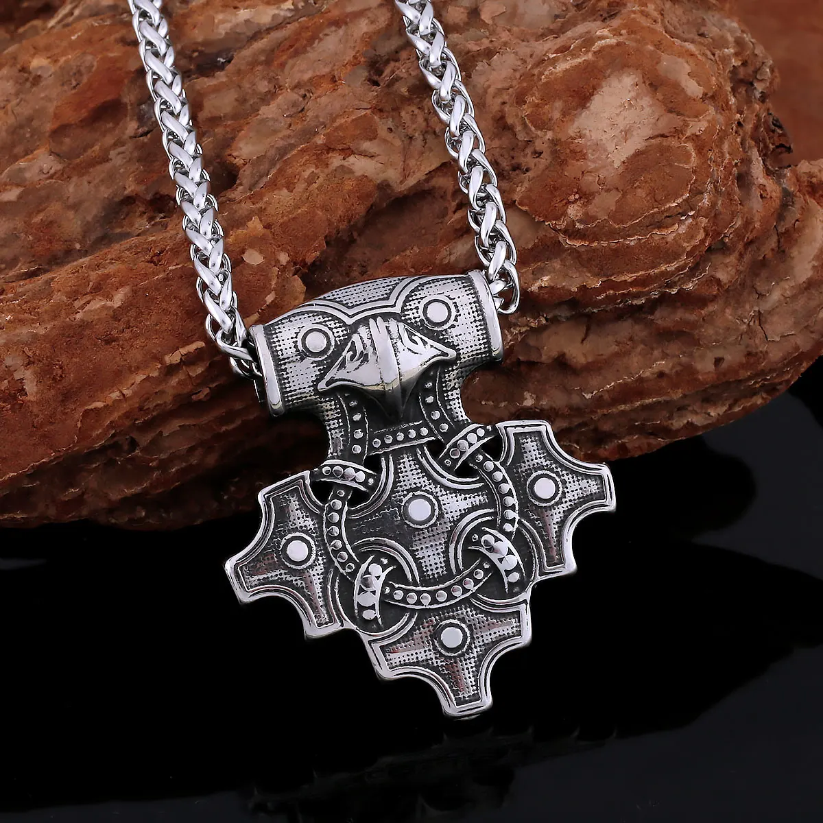 

Hip Hop Boutique Vintage Stainless Steel Crow Viking Necklace Nordic Men's Odin Rune Animal Amulet Pendant Jewelry Free Shipping