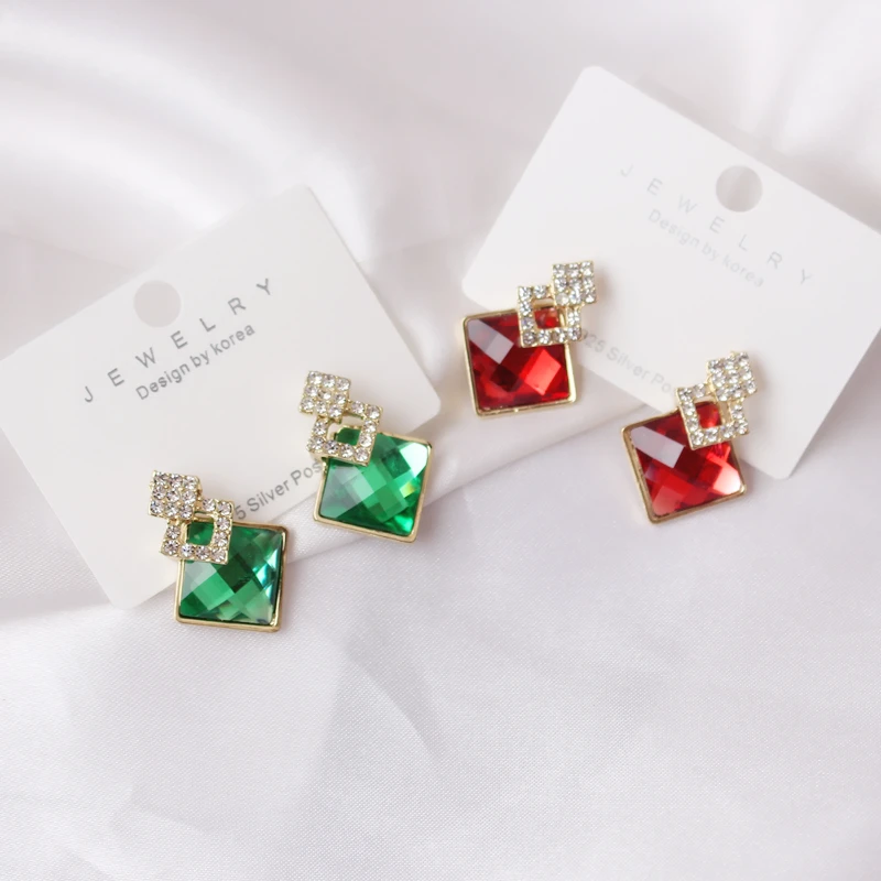 

Exaggerated Big Square Gem Stud Earrings Personality Trendy Red Green Crystal Geometric Rhombus Earrings Jewelry for Women Gift