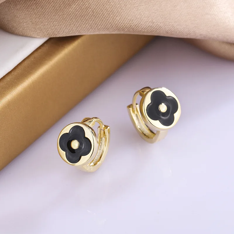 

Black Enamel Flower Hoop Earrings for Women Round Earrings Girls Piercing Pendientes Jewelry Gifts Wholesale Accessories Aretes