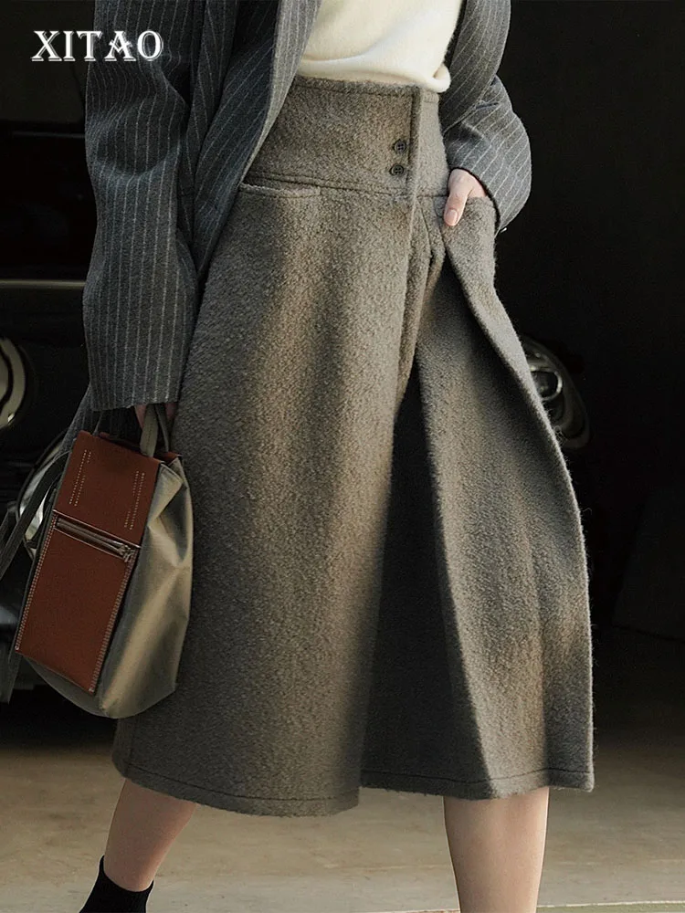 

XITAO Split Skirt Fashion Women Solid Color Pocket Goddess Fan Casual Style 2022 Minority Loose Pleated A Line Skirt FBB1444