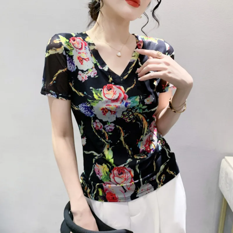 # 5764 Черная сетчатая футболка женская с 3D цветочным принтом коротким рукавом