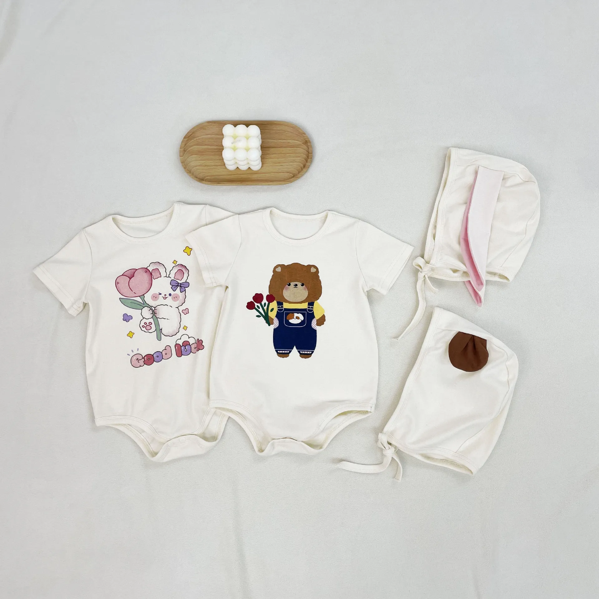 

2023 Summer New Baby Cute Cartoon Print Bodysuit + Hat Newborn Boy Cotton Bear Print Jumpsuit Toddler Infant Girl Clothes 0-24M