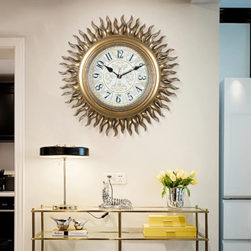 

Creative Large Wall Clock Sun Flower Gold Living Room Mute European Retro Decorative Manual Sun Digital Clock On The Wall C5T124