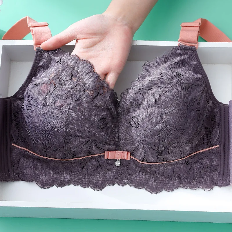 

Латексное нижнее белье большого размера от производителя, без стальных колец, собирает женскую грудь, маленький бюстгальтер и тонкий кружевной бюстгальтер с полной чашкой