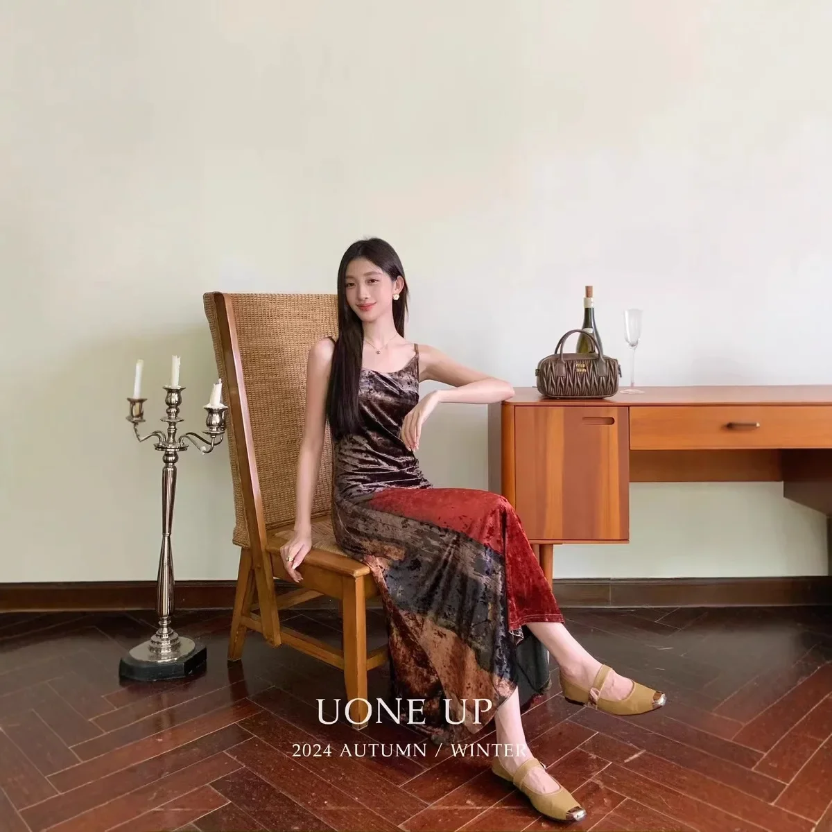 UONE2024 осень/зима новое французское винтажное платье-майка в гонконгском стиле с