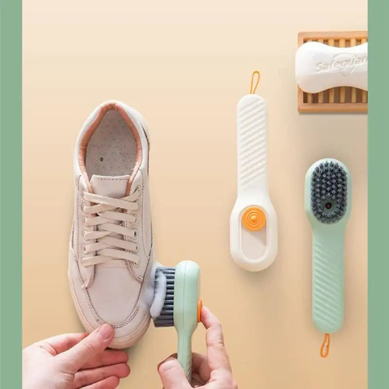 

Многофункциональная щетка для обуви с мягкой щетиной и длинной ручкой