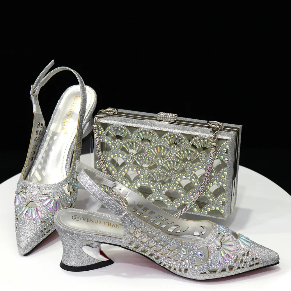

Italian Fashion Design Silver Glass Heel Pointed Ladies Shoes And Decorate With Crystals Dual-use Bags Wedding Party