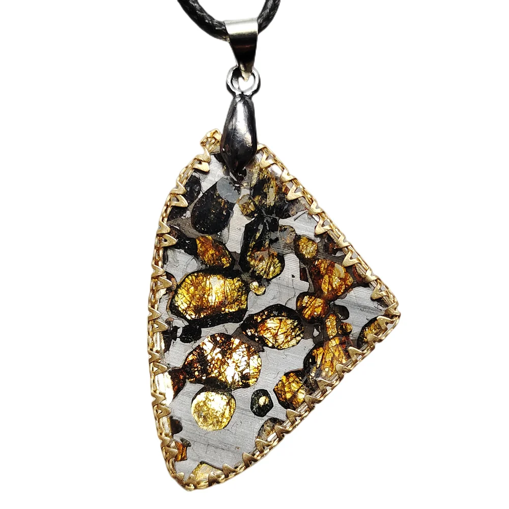 

Ожерелье из натурального метеорита Sericho, Кения, оливковая кожа, железный метеорит, ювелирные изделия для мужчин и женщин, образец материала ...