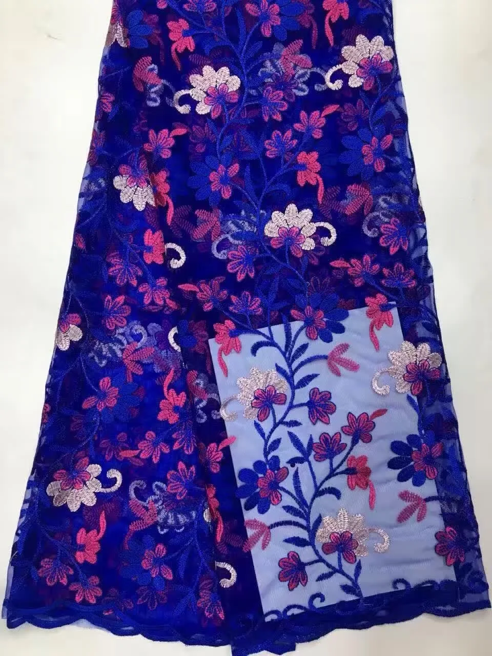 

Latest French Lace Fabric High Quality Tulle Lace with Beaded and Stones Pink Lace Fabric for Nigeria Wedding Dress D872