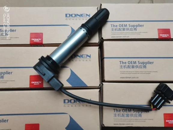 Катушка зажигания в сборе для Benelli BN600 TNT600 Stels Keeway RK6 TNT300 BN302 BN302S BN302R / BN TNT 300 302 600 GT