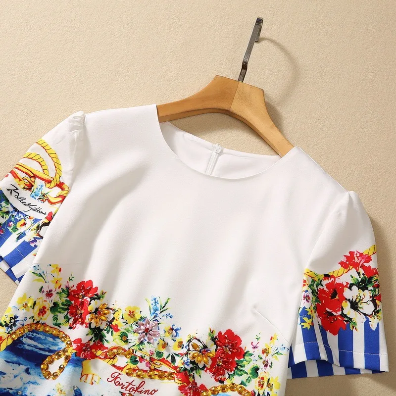 Женское облегающее платье на бретелях с коротким рукавом цветочным принтом со