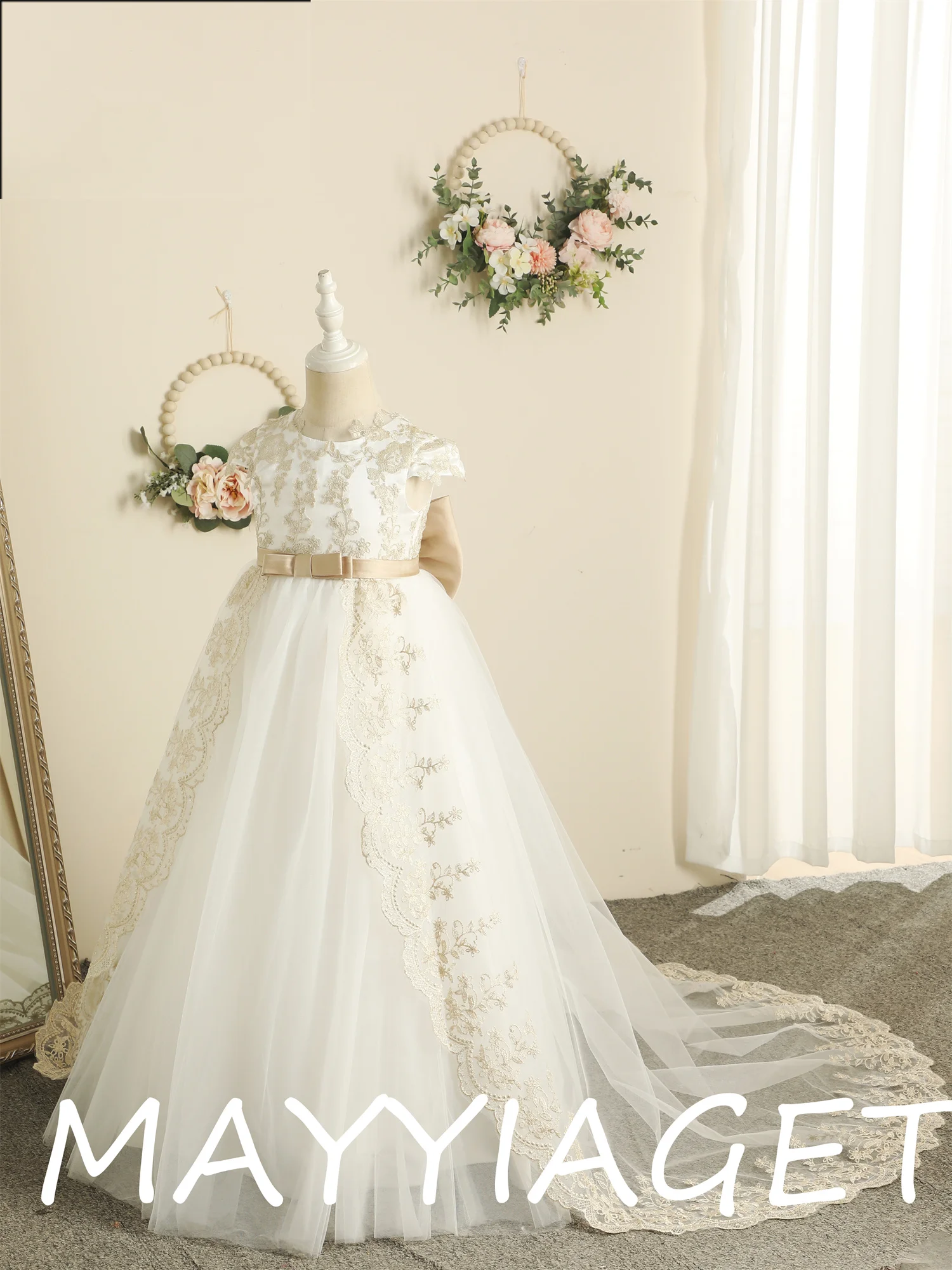 

Пышное Бальное Платье Dreamgirl с цветочной аппликацией, платье для девочки с цветочной вышивкой из кристаллов и жемчуга, детское платье для первого причастия