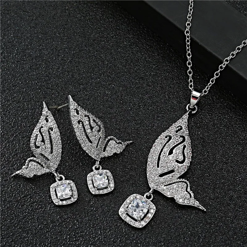 

Funmode Zircon Micro-Set Butterfly Wings Earrings White Gold Plated Sunflower Seed Buckle Pendant Necklace Jewelry Set FS386