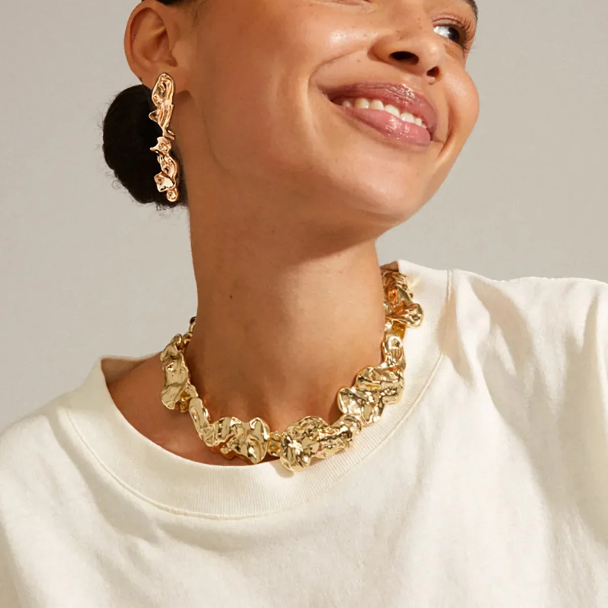 2024 винтажное металлическое лавовое изогнутое ожерелье браслет жидкие