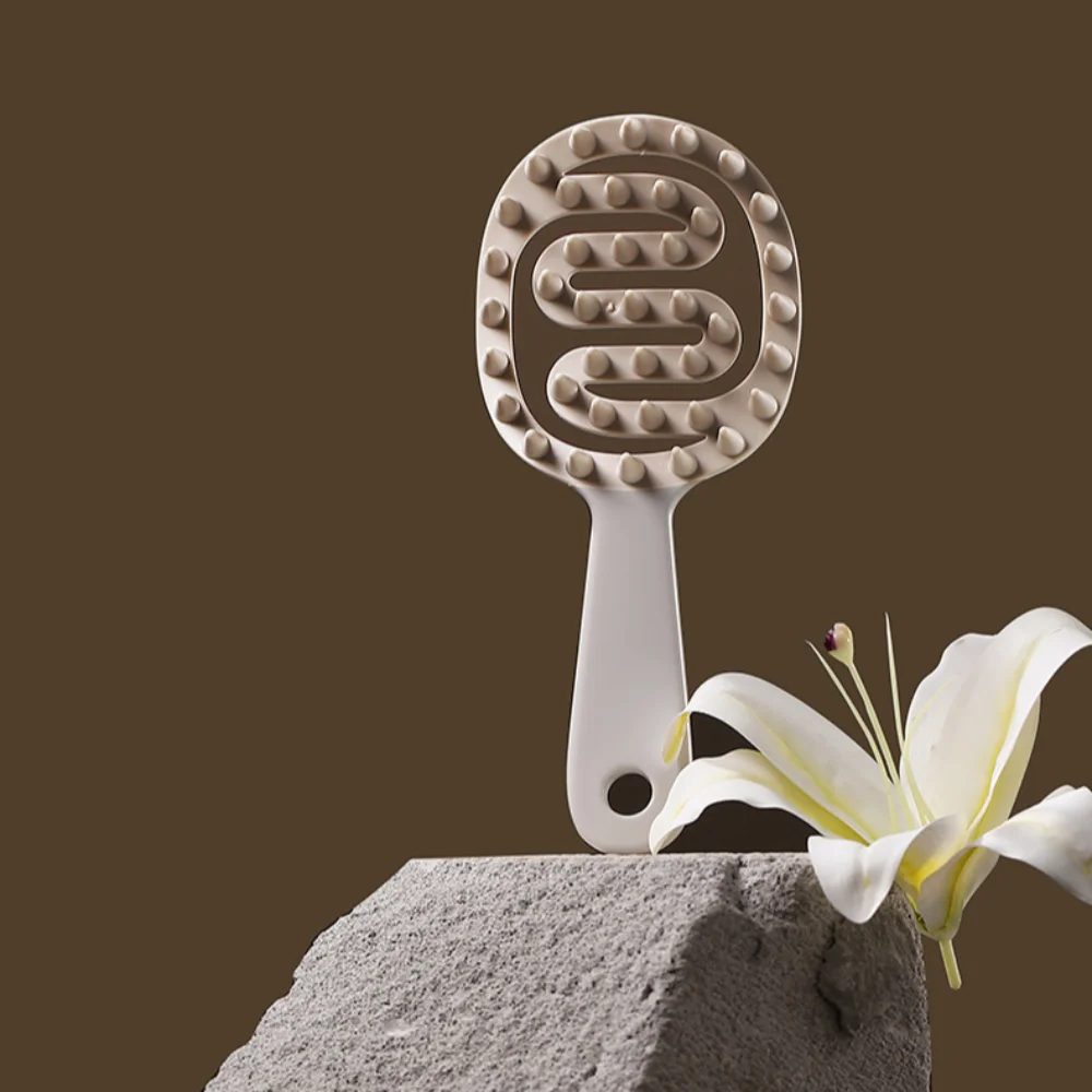 Белая расческа для шампуня с длинной ручкой влажного и сухого использования