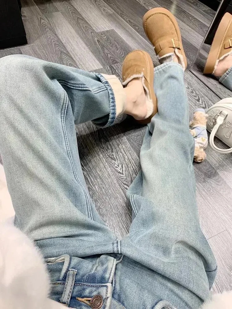 Зимние широкие джинсы с бархатной подкладкой и высокой талией теплые мешковатые