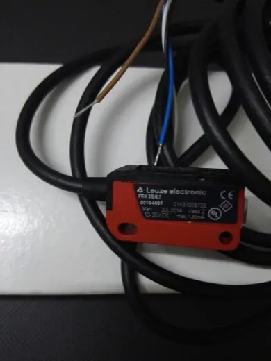 

Новый оригинальный светоотражающий фотоэлектрический датчик Leuze, прозрачный объект, тонкая пленка, детектор PRK 3B/6,7, отражающая плата