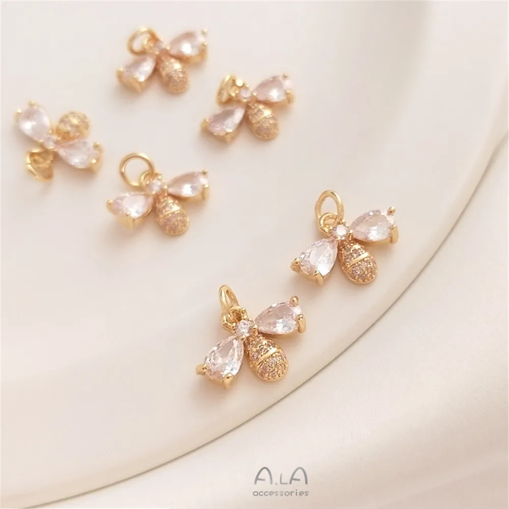 

Micro inlaid zircon little bee clavicle Necklace Pendant handmade DIY earrings bracelet pendant accessories