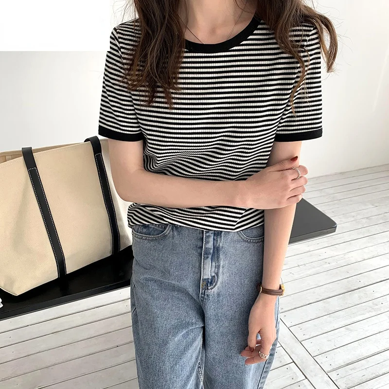 

Fashion Striped Shirts for Women 2022 Fashion Summer Shirt Contrast Color Loose Casual Tees Korean Streetwear Tops Female