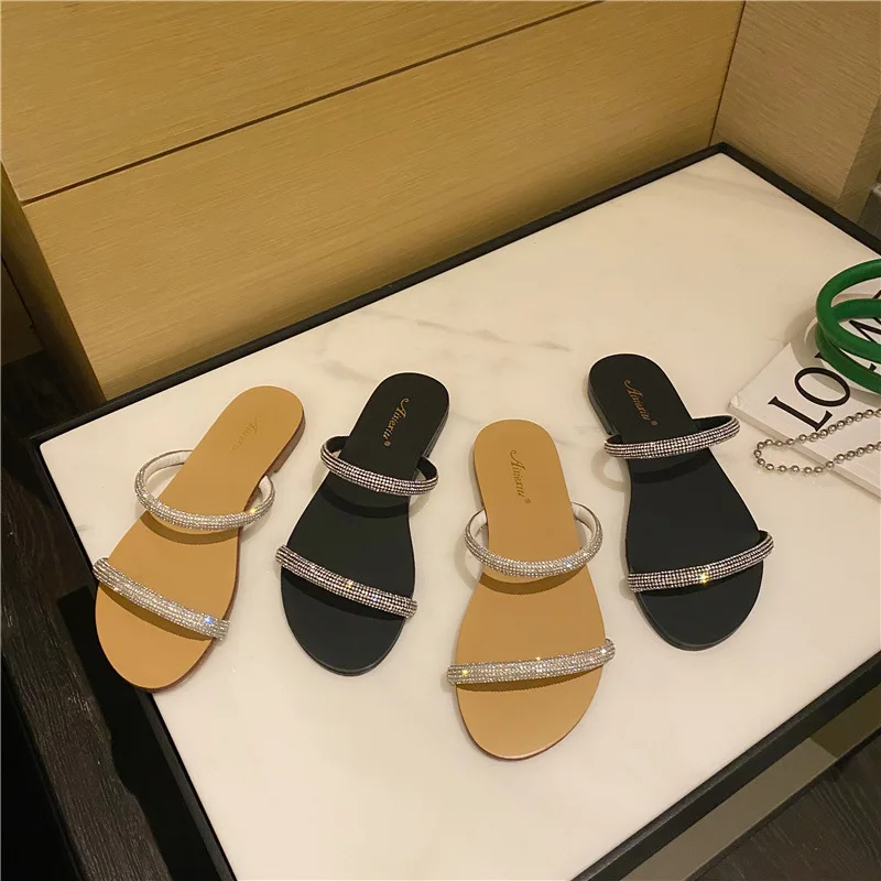 2021 summer new flat-bottomed flat-heeled flip-flops Korean version women's sandals all-match rhinestone beach women's slippers
