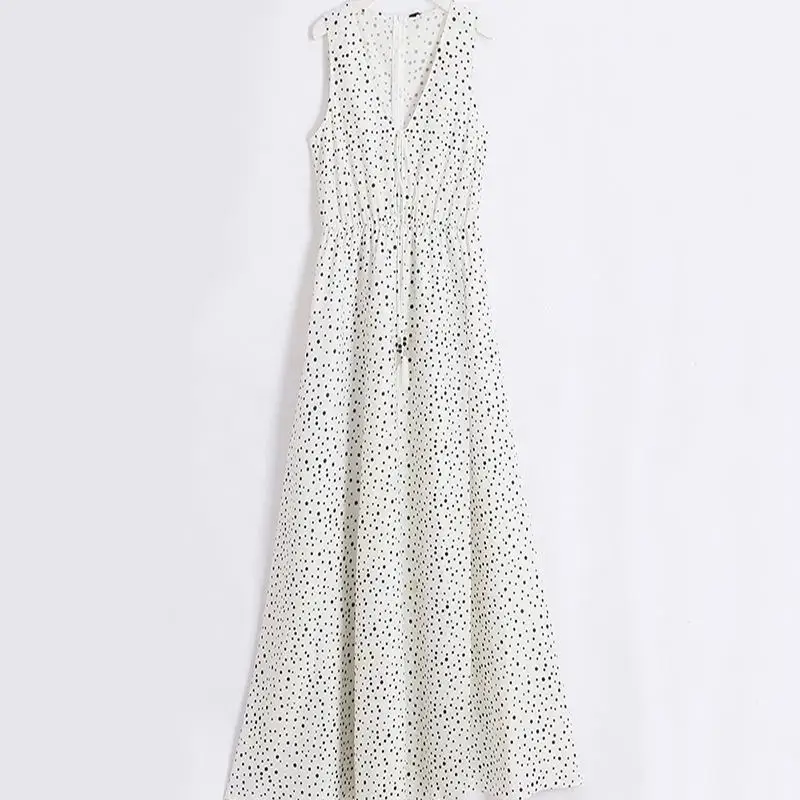 Платье-макси в горошек без рукавов с V-образным вырезом и завышенной талией |