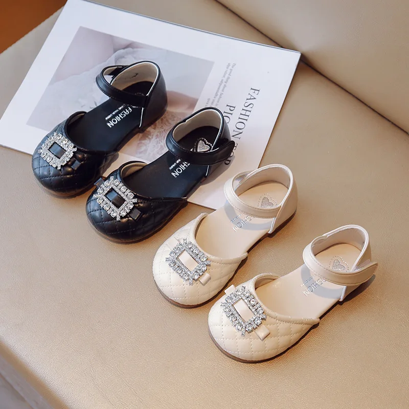 

Girls Sandals 2023 Summer New Rhinestone Bow Toes Wrapped Children Summer New Soft Kids Fashion Chic Princess Shoes Korean Style