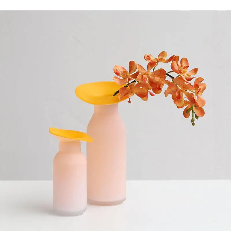 Двухцветная матовая оранжевая стеклянная ваза декоративная композиция для