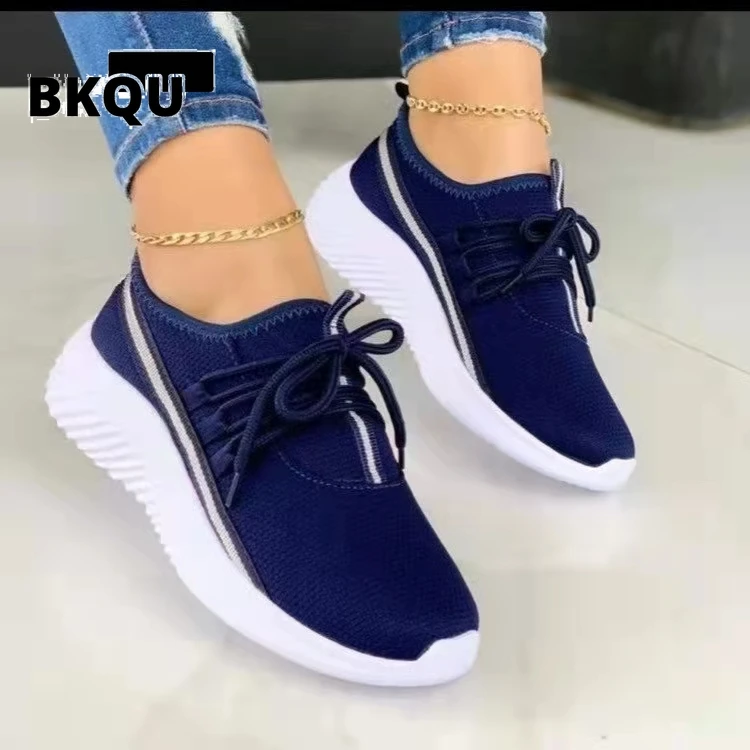 

BKQU 2022 летние кроссовки женские вязаные на шнуровке однотонные женские спортивные уличные дышащие сетчатые повседневные туфли Zapatillas Mujer