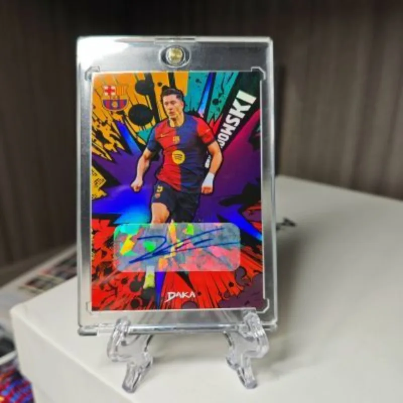 Оригинальная коллекционная карточка футболиста DAKA High-end Limited Edition 175 Левандовски (Барселона) с автографом (art.: 3920dc35cb6ca) - 3920dc35cb6ca