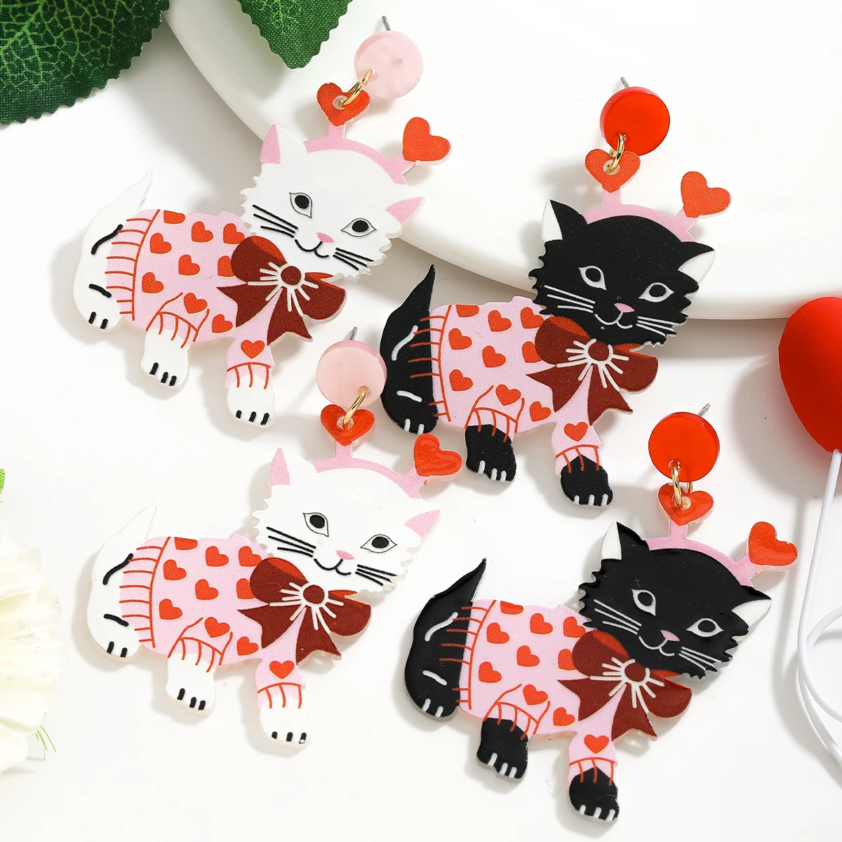 Очаровательные акриловые висячие серьги в форме сердца кота на День святого